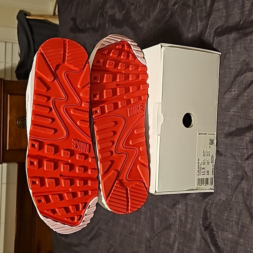 Nike Air Max 90 Valentines Day “Love Letter” Womens - SZ 11.5, ☆Men's size 10☆ - Picture 2 of 4